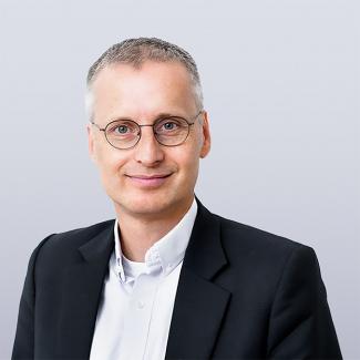 Porträt von Dr. Viktor Mayer-Schönberger