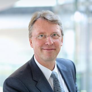 Porträt von Prof. Dr. Christoph Meinel